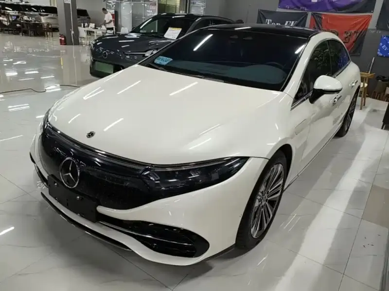 Mercedes-Benz EQS