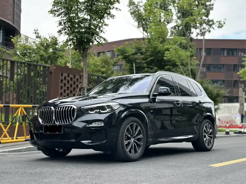 BMW X5 (Import)
