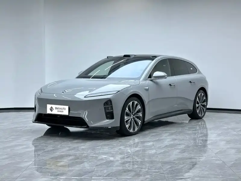 NIO ET5T
