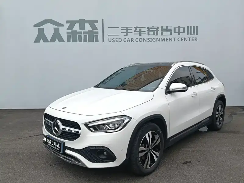 Mercedes-Benz GLA