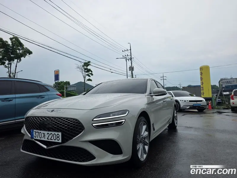 Genesis G70