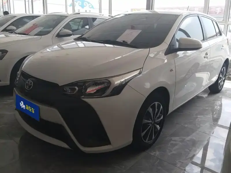 Toyota Yaris L