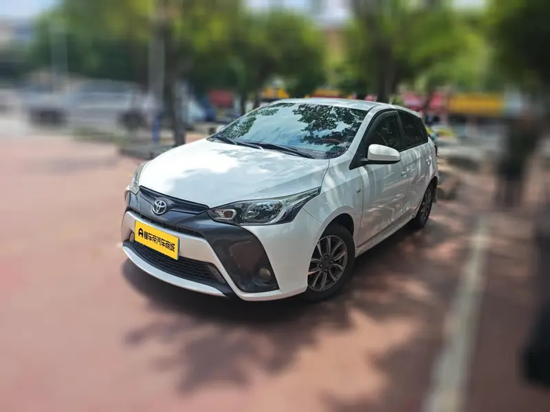 Toyota Yaris L