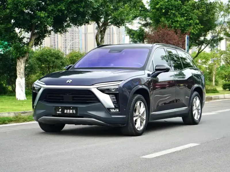 NIO ES8