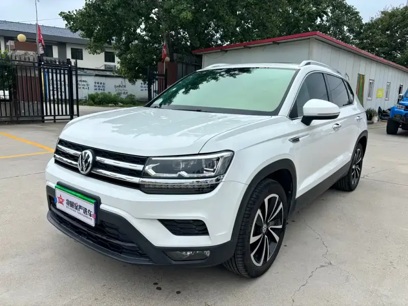 Volkswagen Tharu