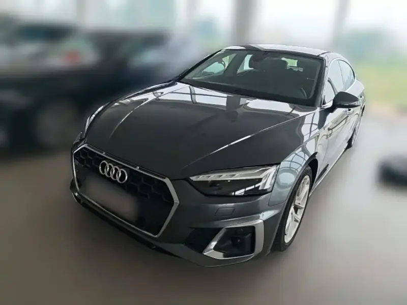 Audi A5 (Import)