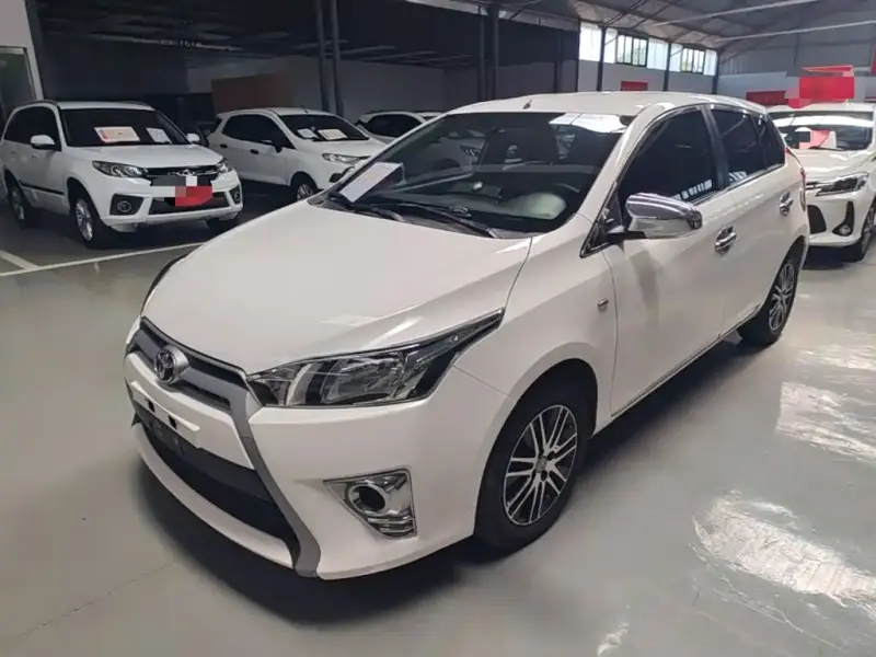 Toyota Yaris L