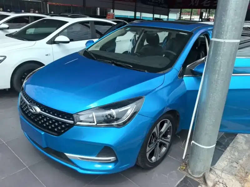 Chery Arrizo 5