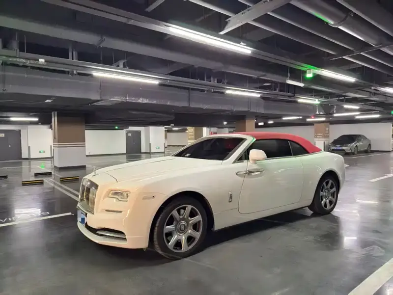 Rolls-Royce Dawn