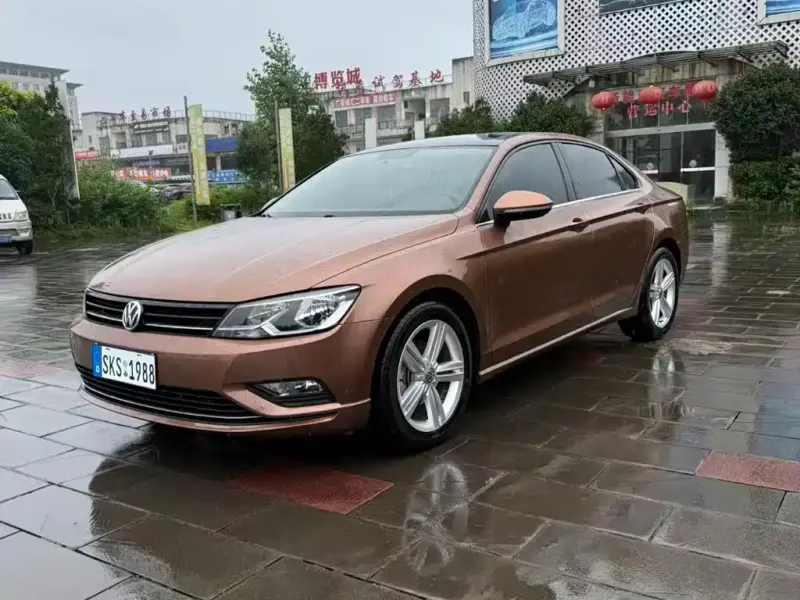 Volkswagen Lamando