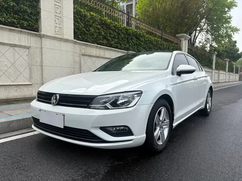 Volkswagen Lamando