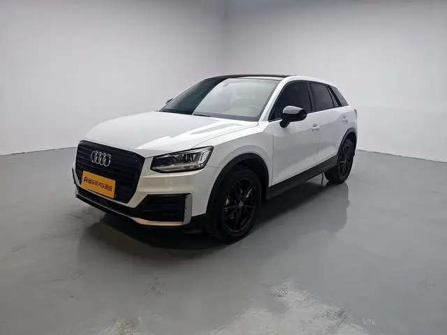 Audi Q2L