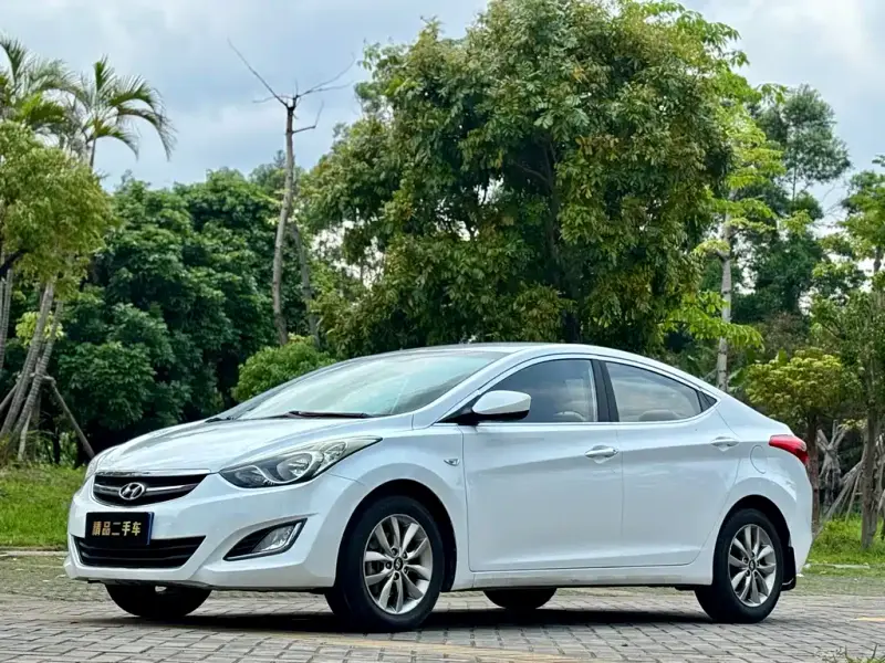 Hyundai Elantra Langdong