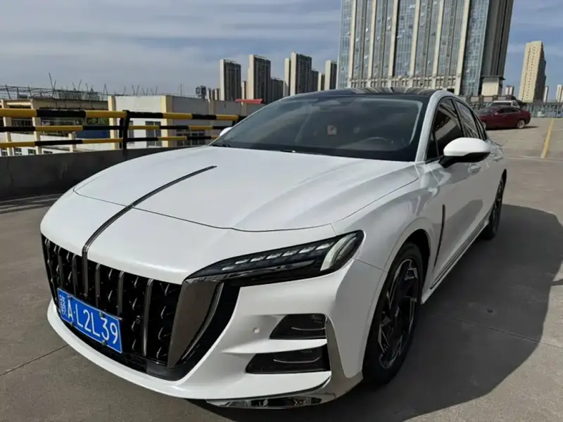 Hongqi H6