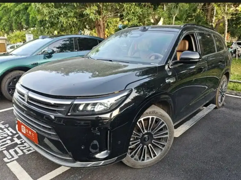 AITO M7