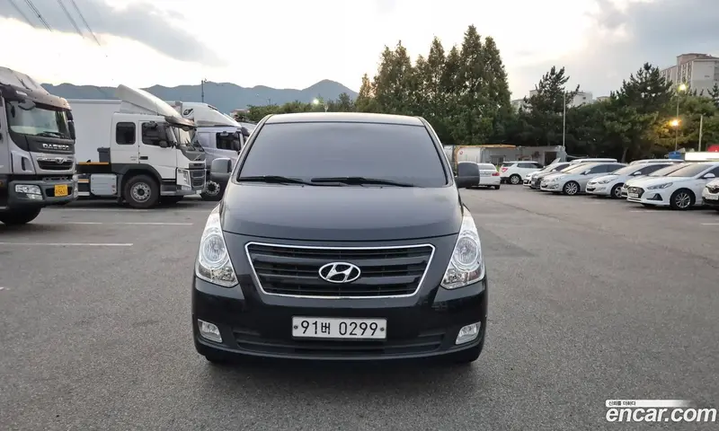 Hyundai H-1