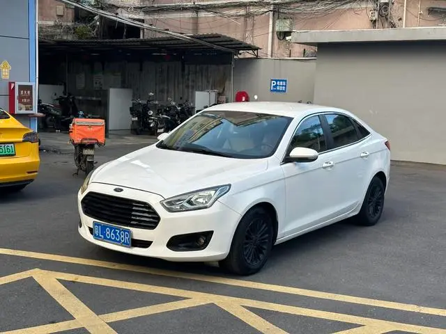 Ford Escort