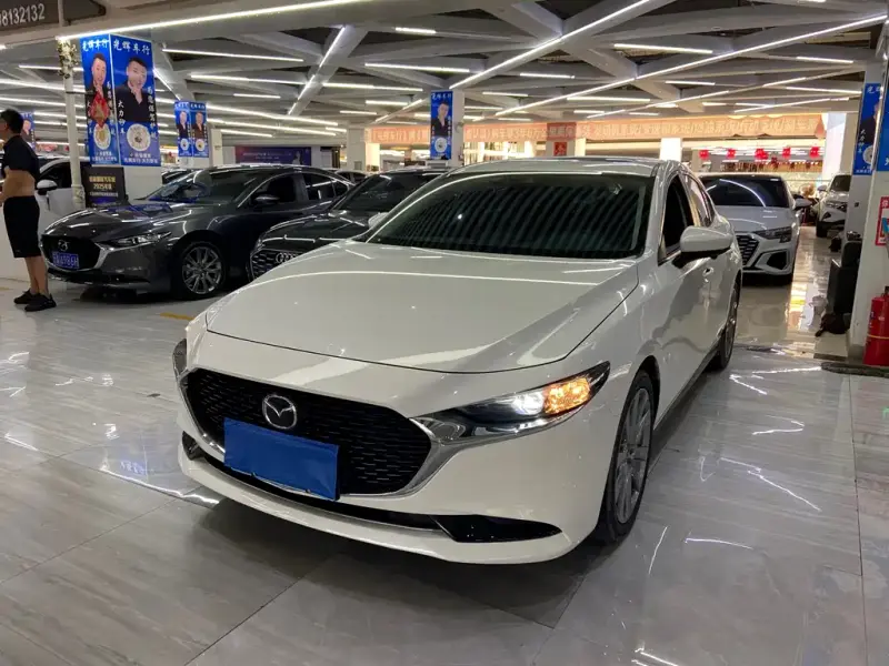 Mazda 3 Axela