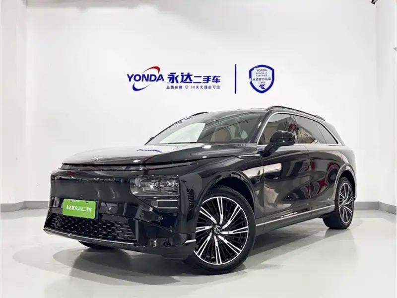 XPeng G9