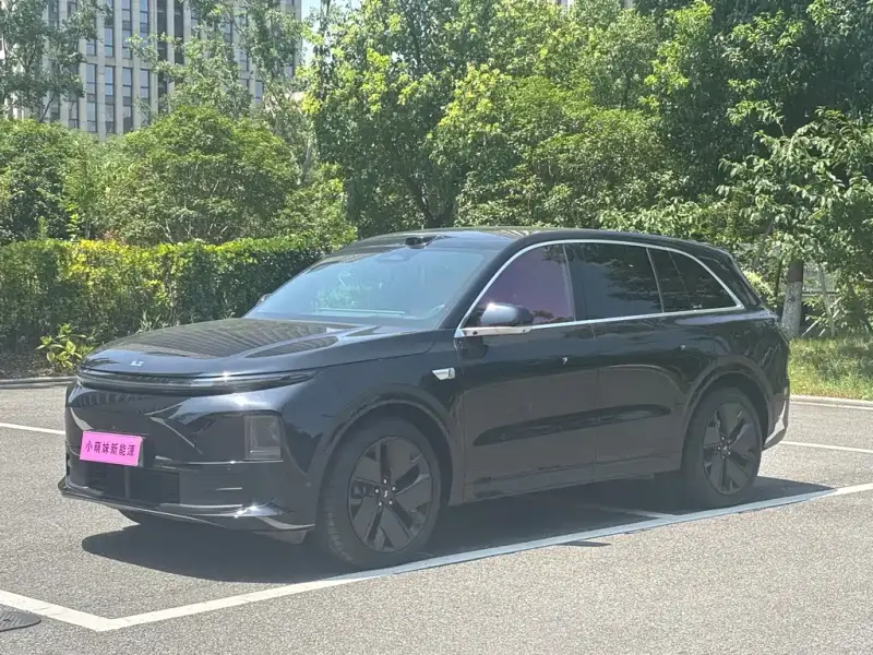 Li Auto L6