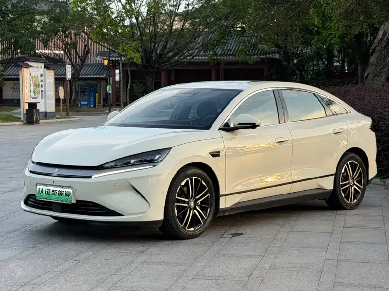 BYD Qin L