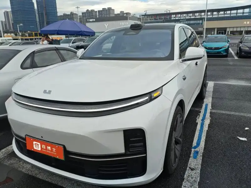 Li Auto L7