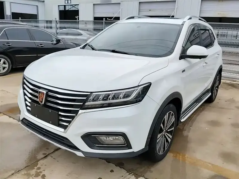 Roewe MG HS (RX5)