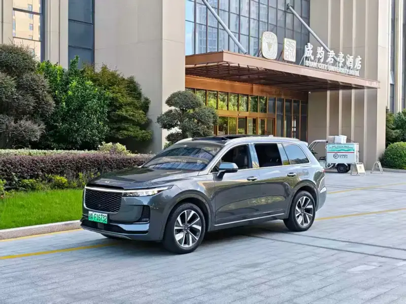 Li Auto ONE