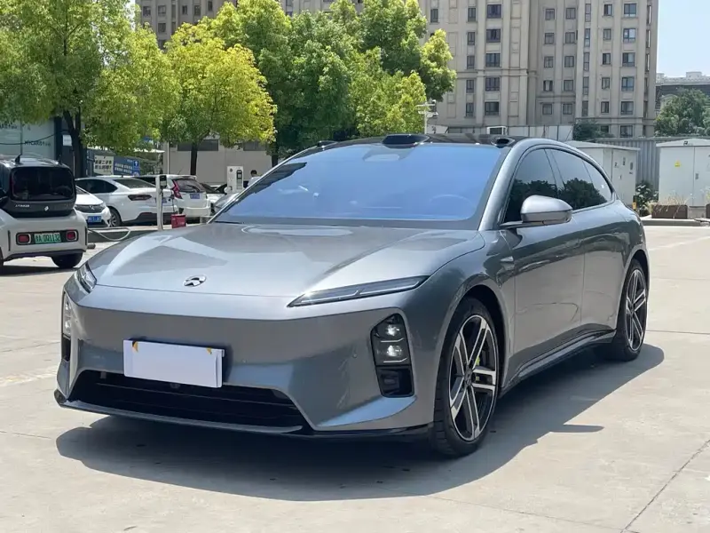 NIO ET5T