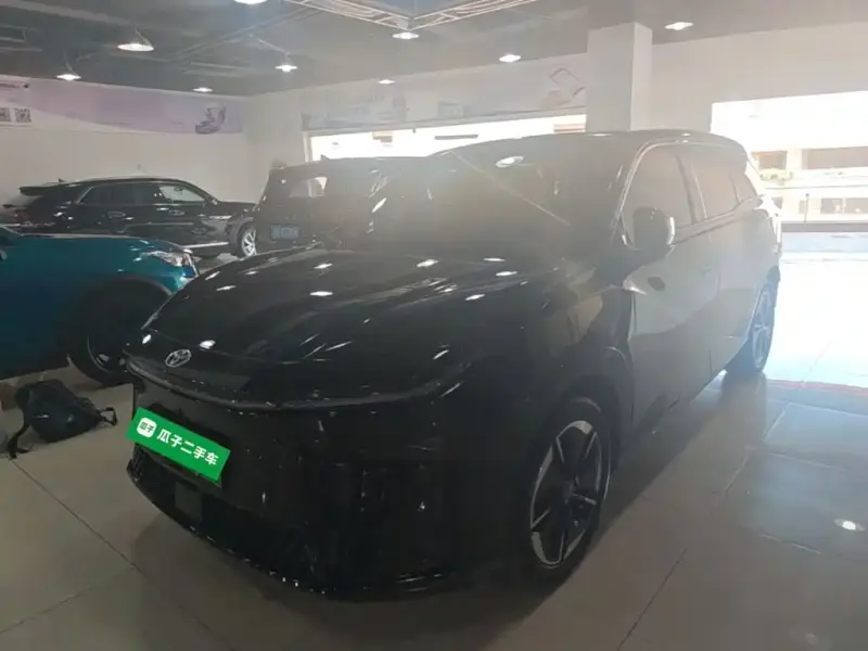 Toyota Bozhi 3X