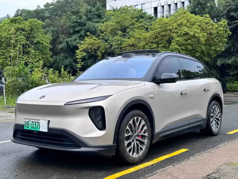 NIO ES6