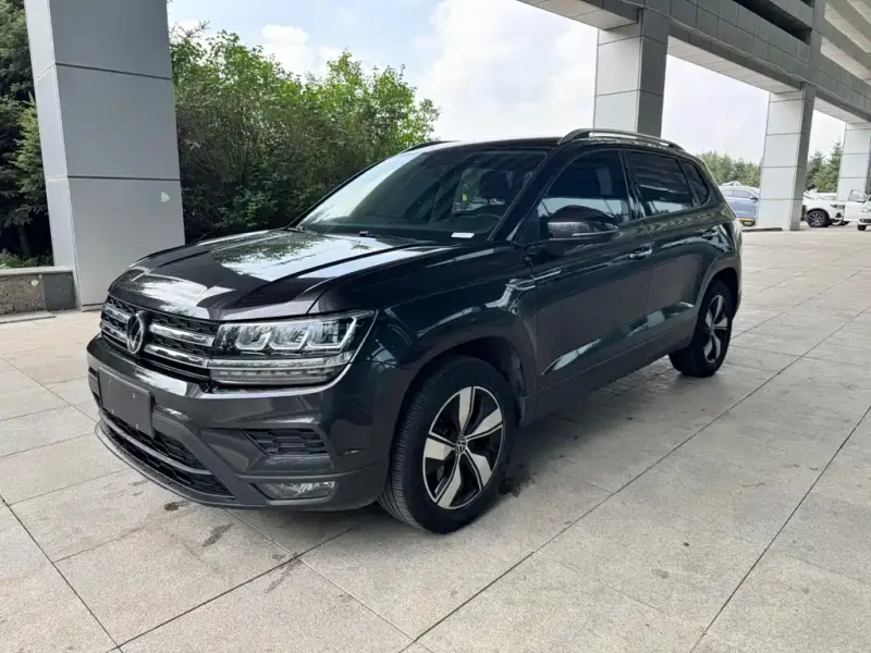 Volkswagen Tharu