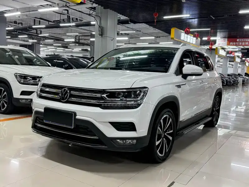 Volkswagen Tharu