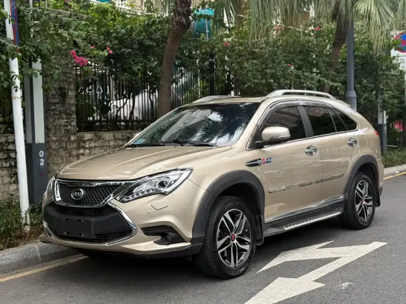 BYD Tang