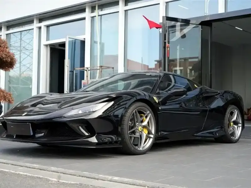 Ferrari F8