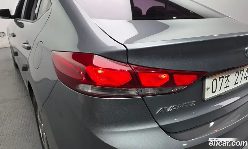 Hyundai AVANTE