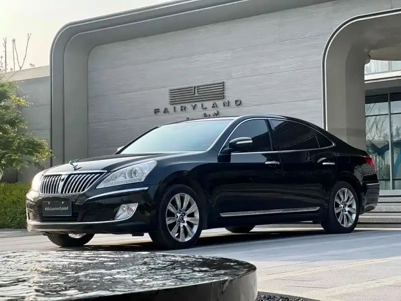 Hyundai Equus