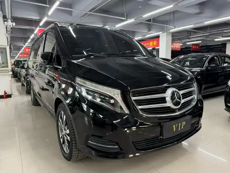 Mercedes-Benz V-Class