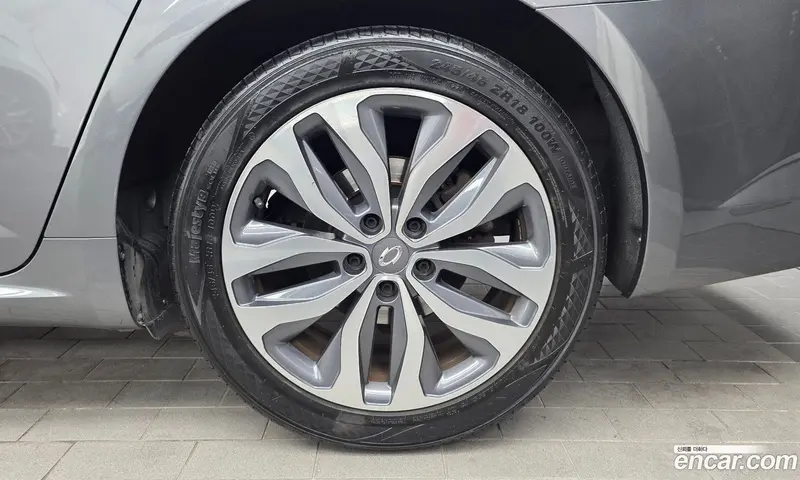 Renault-KoreaSamsung Talisman (SM6)