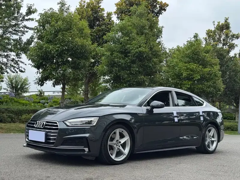 Audi A5 (Import)