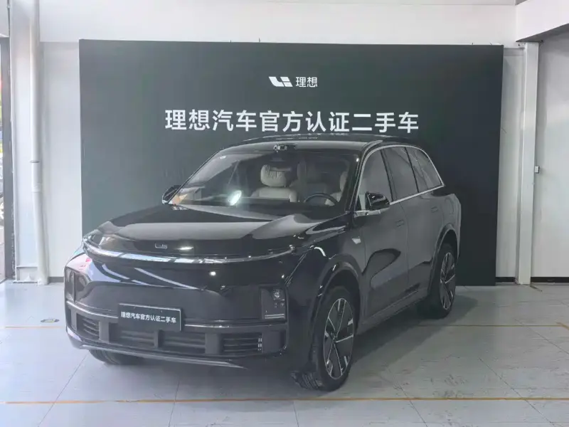 Li Auto L8