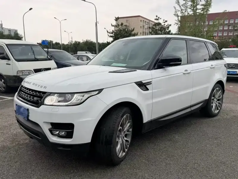 Land Rover Sport