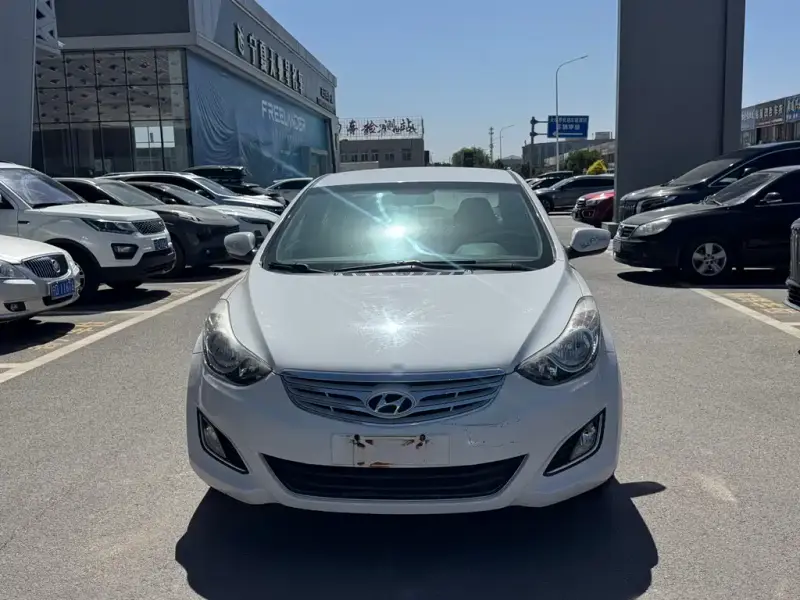 Hyundai Elantra Langdong