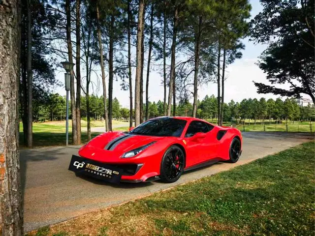 Ferrari 488