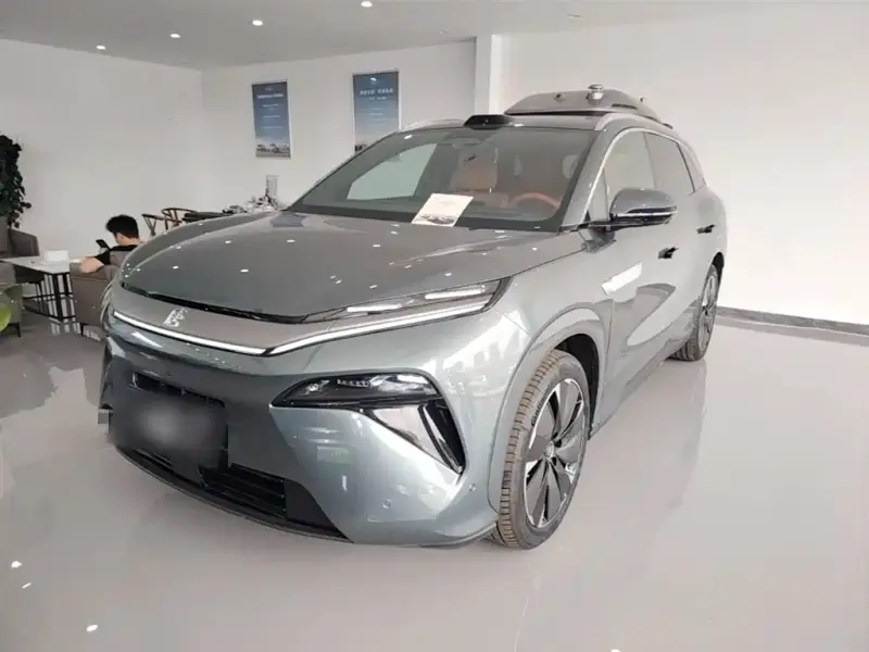 BYD Tang L