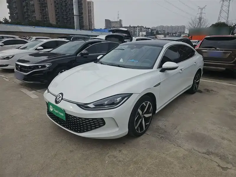 Volkswagen Lamando