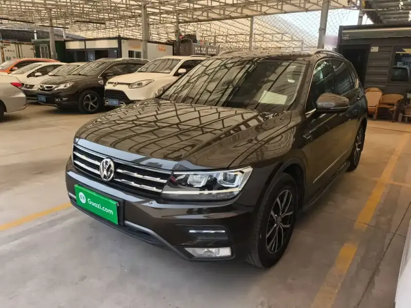 Volkswagen Tiguan L
