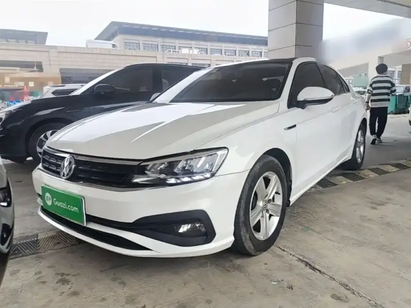 Volkswagen Lamando