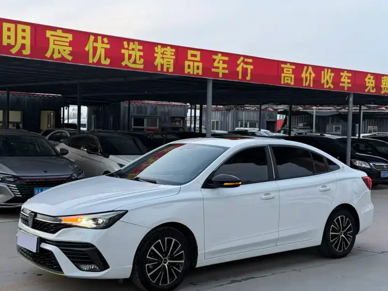 Roewe MG5 (i5)