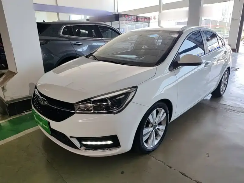 Chery Arrizo 5